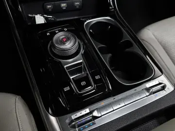 2022 Kia Carnival с пробегом 58 550 км