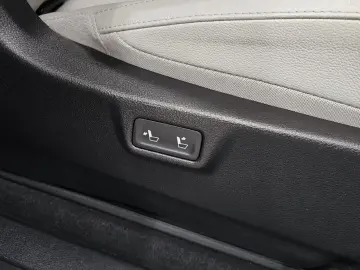 2022 Kia Carnival с пробегом 58 550 км