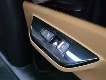 2022 Kia Carnival с пробегом 114 156 км