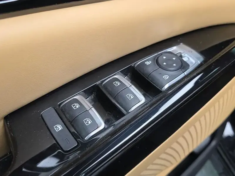 2022 Kia Carnival с пробегом 88 109 км