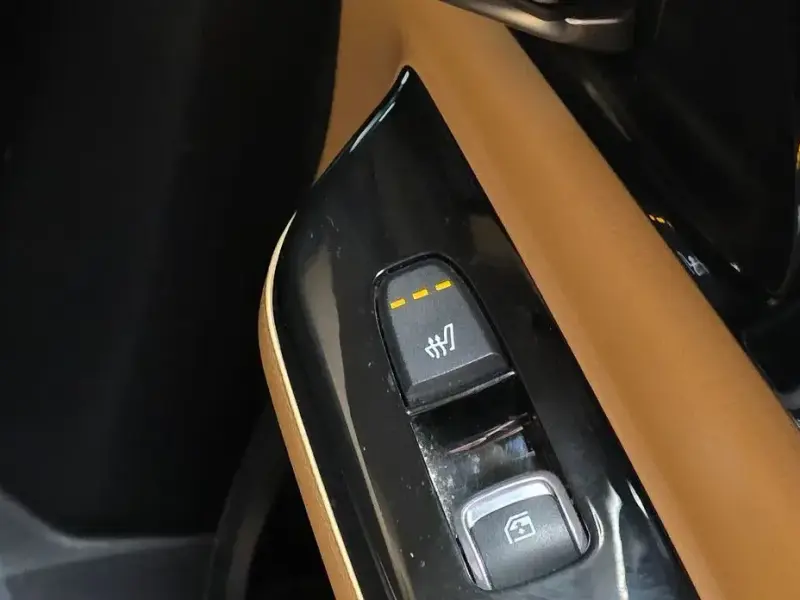 2022 Kia Carnival с пробегом 88 109 км