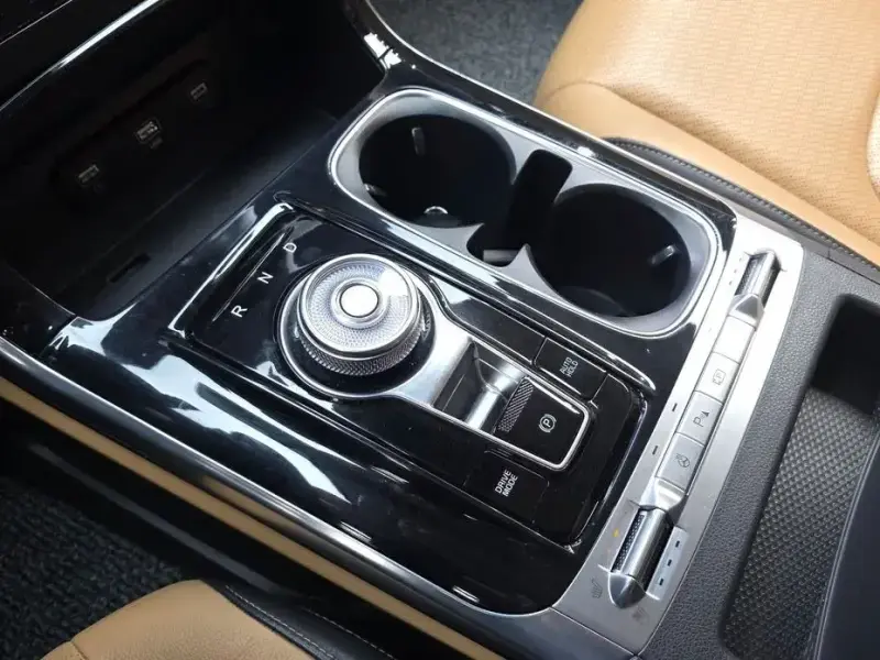 2021 Kia Carnival с пробегом 143 058 км