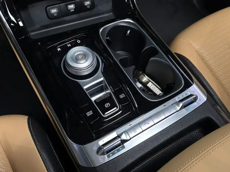2022 Kia Carnival с пробегом 138 685 км