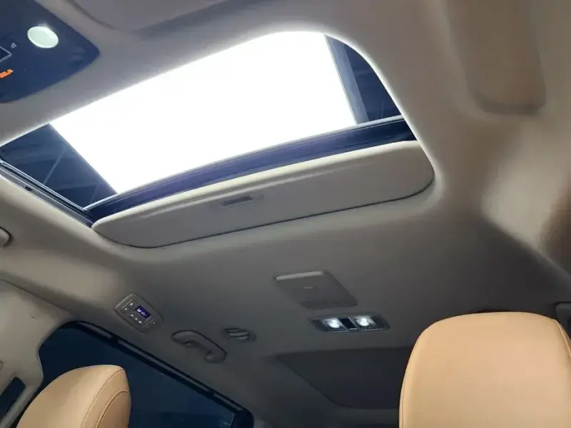 2022 Kia Carnival с пробегом 122 174 км