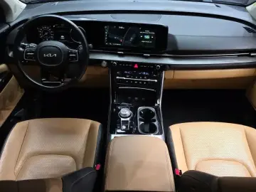 2021 Kia Carnival с пробегом 83 443 км