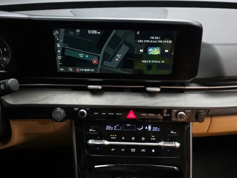 2021 Kia Carnival с пробегом 83 443 км