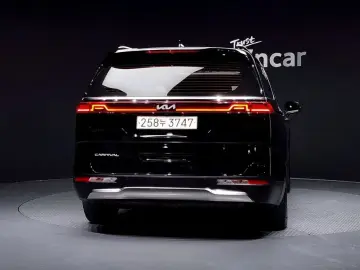 2022 Kia Carnival с пробегом 109 917 км