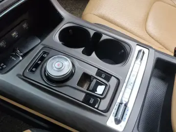 2022 Kia Carnival с пробегом 109 917 км