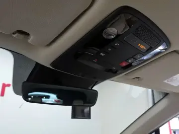 2022 Kia Carnival с пробегом 141 300 км