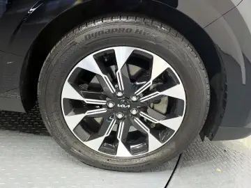 2022 Kia Carnival с пробегом 141 300 км