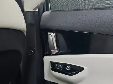 2022 Kia Carnival с пробегом 73 885 км