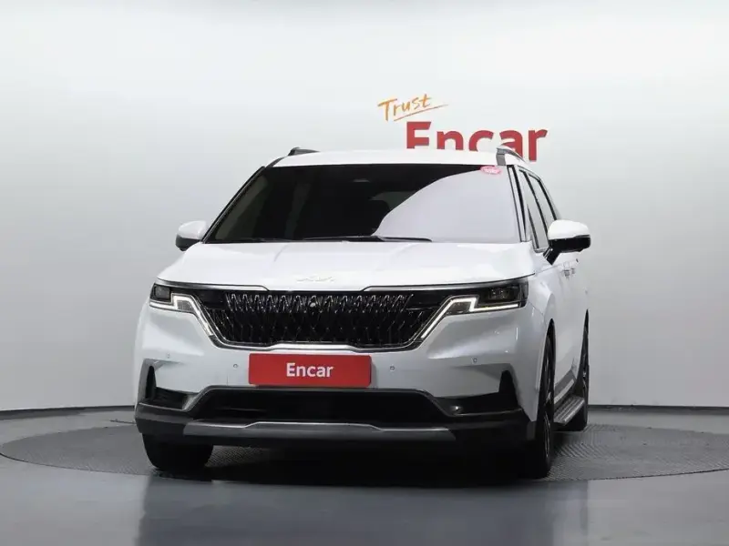 2022 Kia Carnival с пробегом 119 719 км