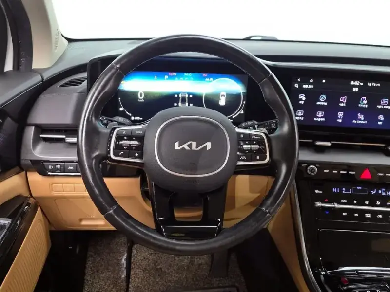 2021 Kia Carnival с пробегом 99 506 км
