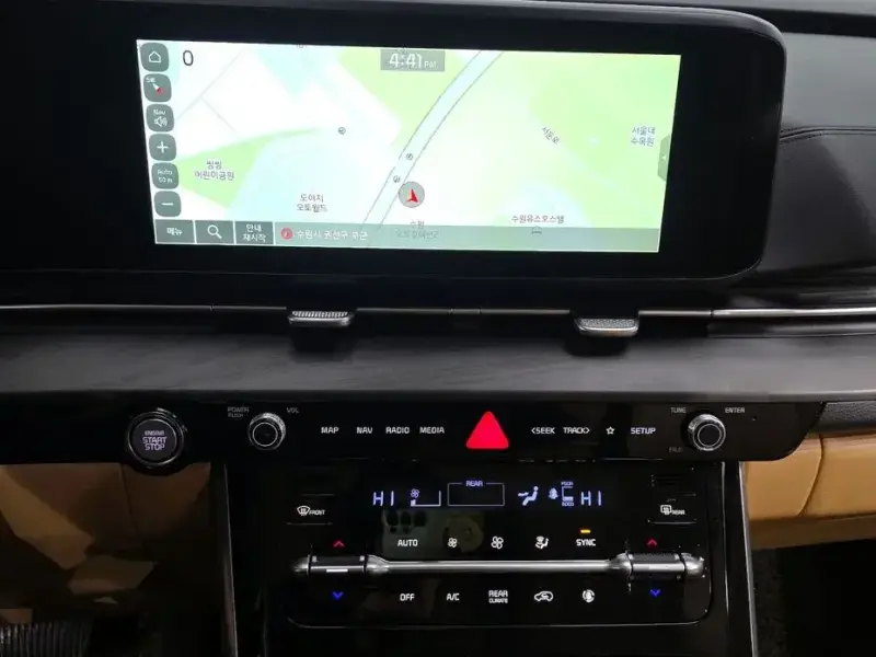 2021 Kia Carnival с пробегом 99 506 км