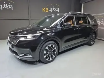 2022 Kia Carnival с пробегом 58 065 км