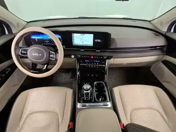 2022 Kia Carnival с пробегом 122 143 км