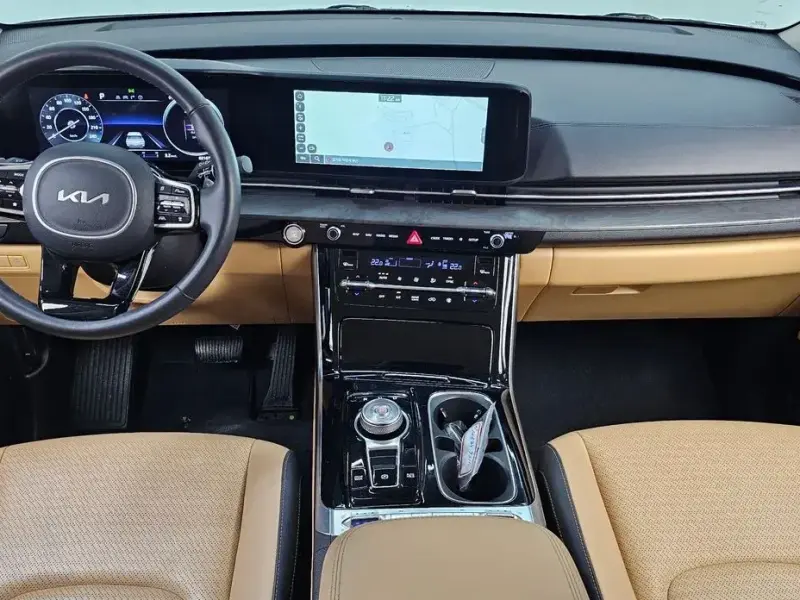 2022 Kia Carnival с пробегом 82 167 км
