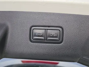 2022 Kia Carnival с пробегом 82 167 км