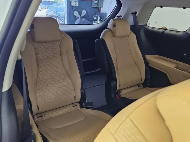2022 Kia Carnival с пробегом 82 167 км