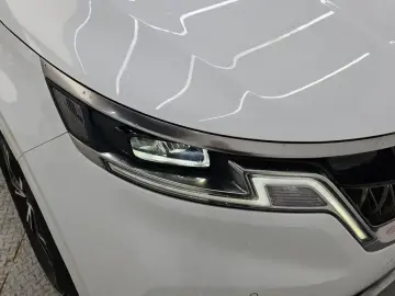 2022 Kia Carnival с пробегом 82 167 км