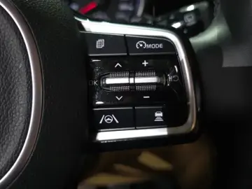 2022 Kia Carnival с пробегом 69 321 км
