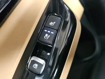 2022 Kia Carnival с пробегом 82 167 км