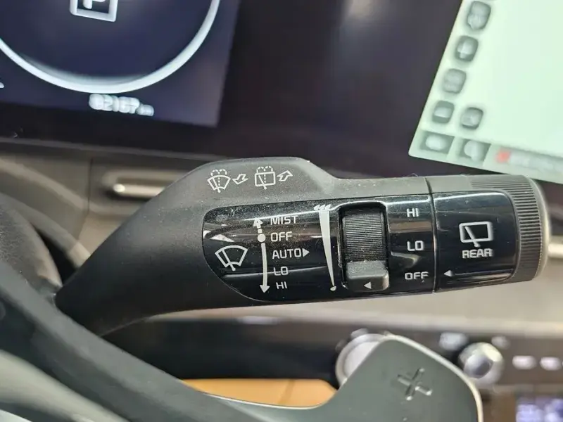 2022 Kia Carnival с пробегом 82 167 км