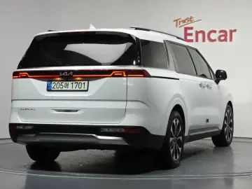 2021 Kia Carnival с пробегом 181 969 км