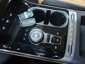2022 Kia Carnival с пробегом 98 958 км
