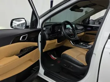2021 Kia Carnival с пробегом 181 969 км