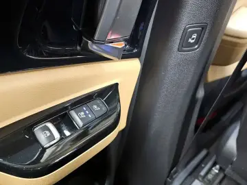 2022 Kia Carnival с пробегом 127 008 км