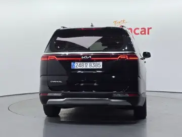2023 Kia Carnival с пробегом 60 779 км
