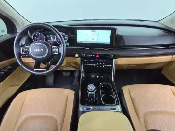 2023 Kia Carnival с пробегом 60 779 км
