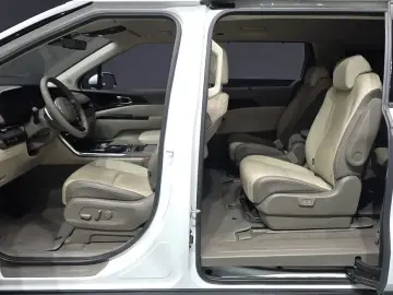 2022 Kia Carnival с пробегом 144 917 км