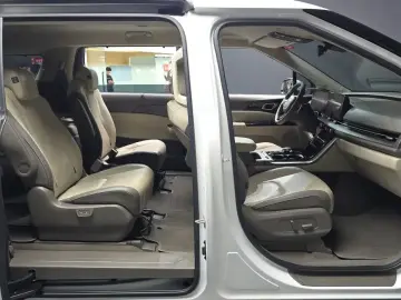 2022 Kia Carnival с пробегом 144 917 км