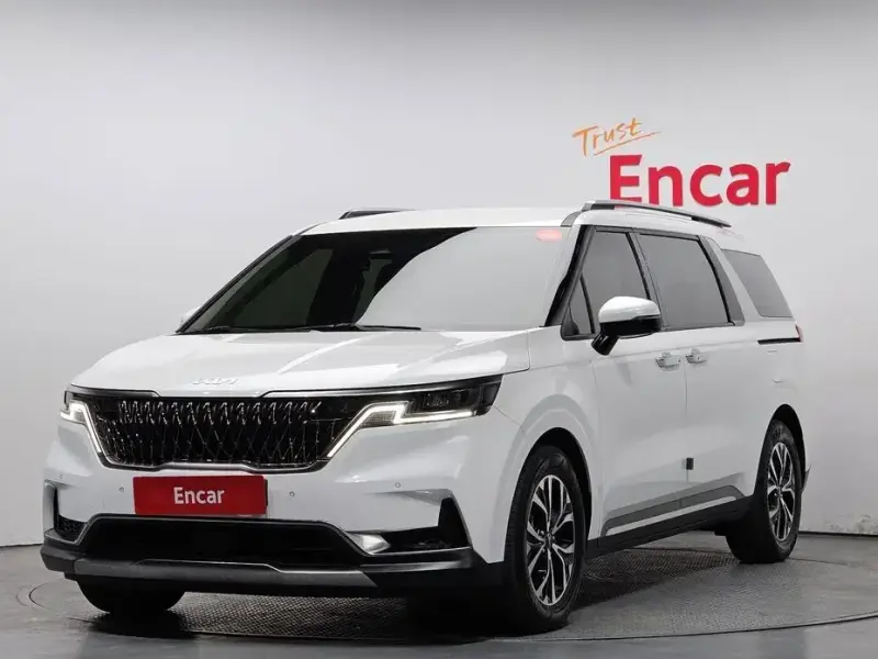 2022 Kia Carnival с пробегом 86 643 км