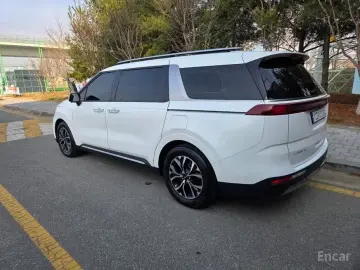 2022 Kia Carnival с пробегом 148 000 км