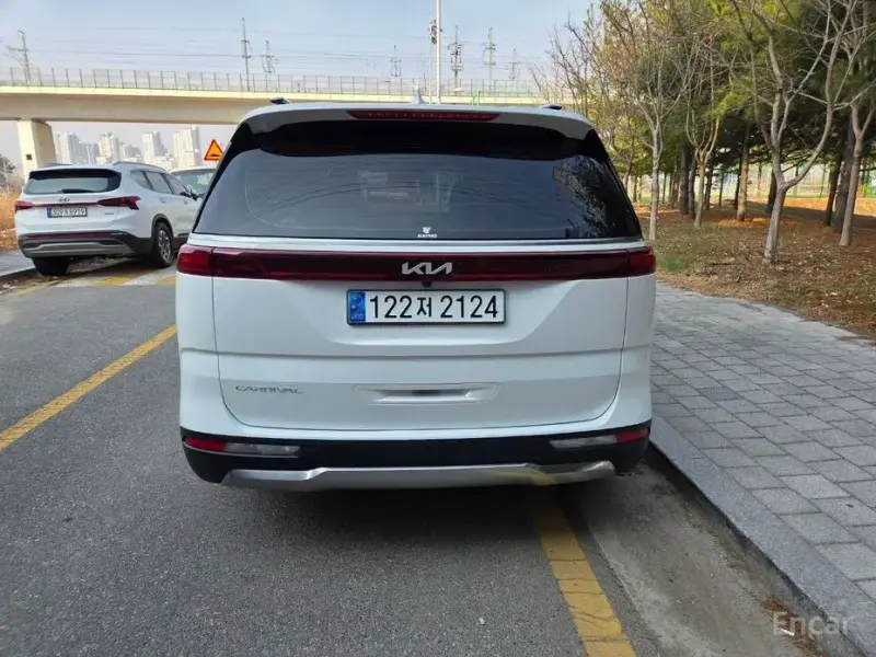 2022 Kia Carnival с пробегом 148 000 км