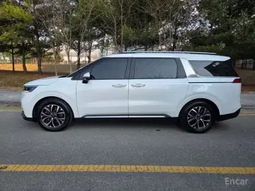 2022 Kia Carnival с пробегом 148 000 км