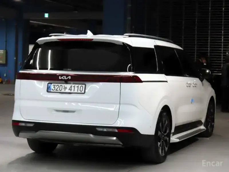 2022 Kia Carnival с пробегом 98 735 км