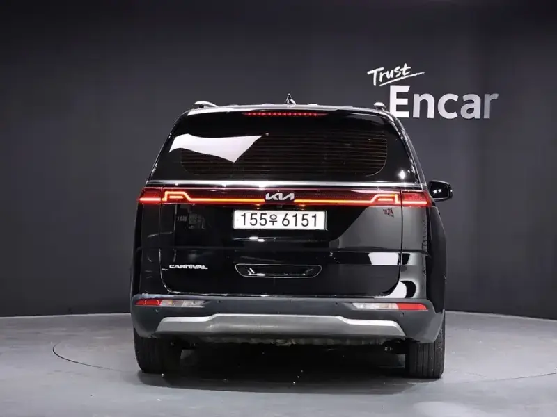 2021 Kia Carnival с пробегом 74 996 км