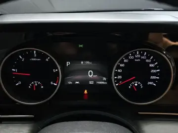 2021 Kia Carnival с пробегом 74 996 км