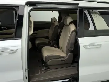 2021 Kia Carnival с пробегом 117 703 км