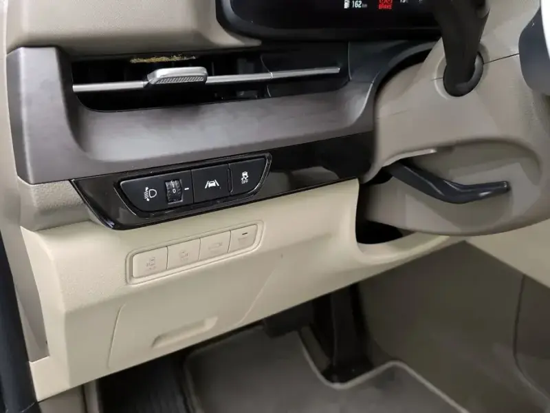 2021 Kia Carnival с пробегом 117 703 км