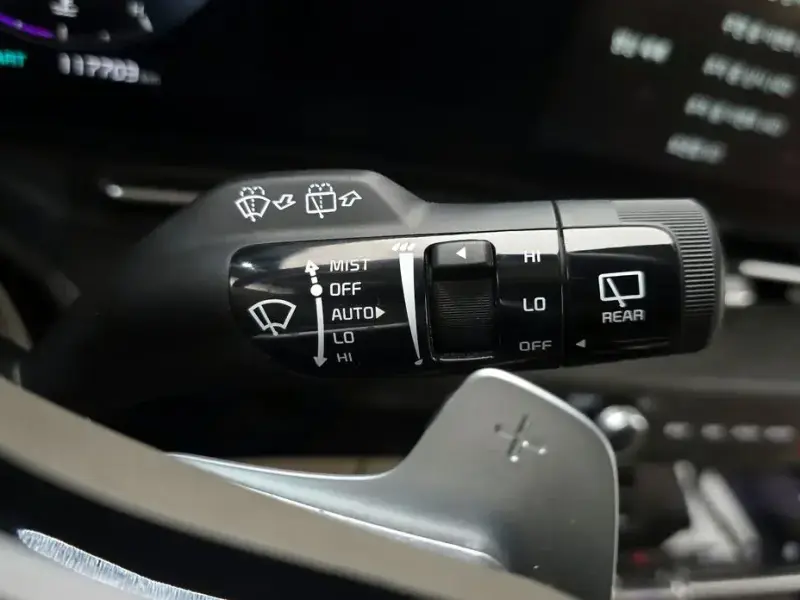 2021 Kia Carnival с пробегом 117 703 км