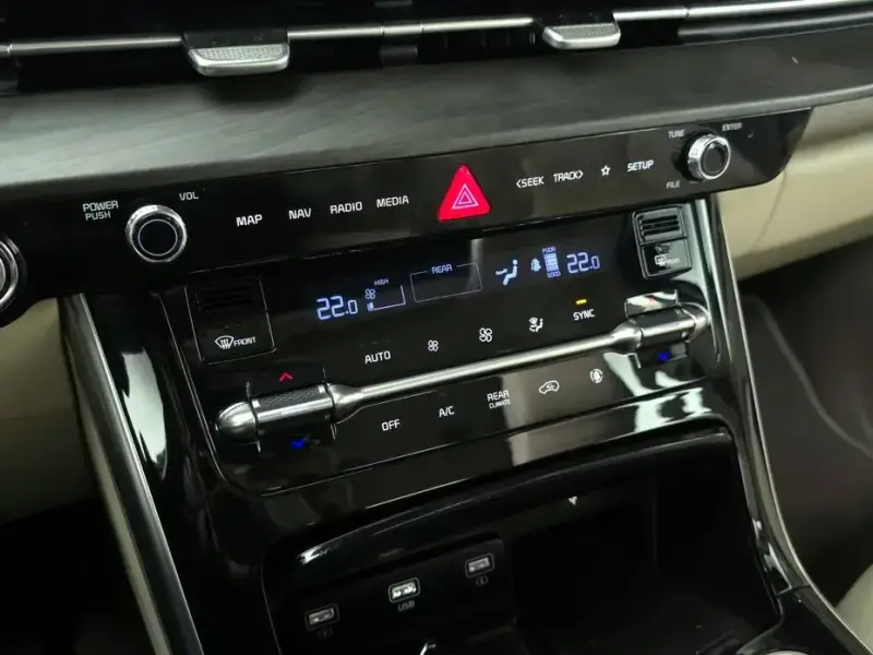 2021 Kia Carnival с пробегом 117 703 км