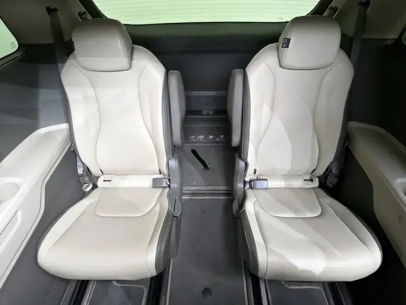 2021 Kia Carnival с пробегом 117 703 км