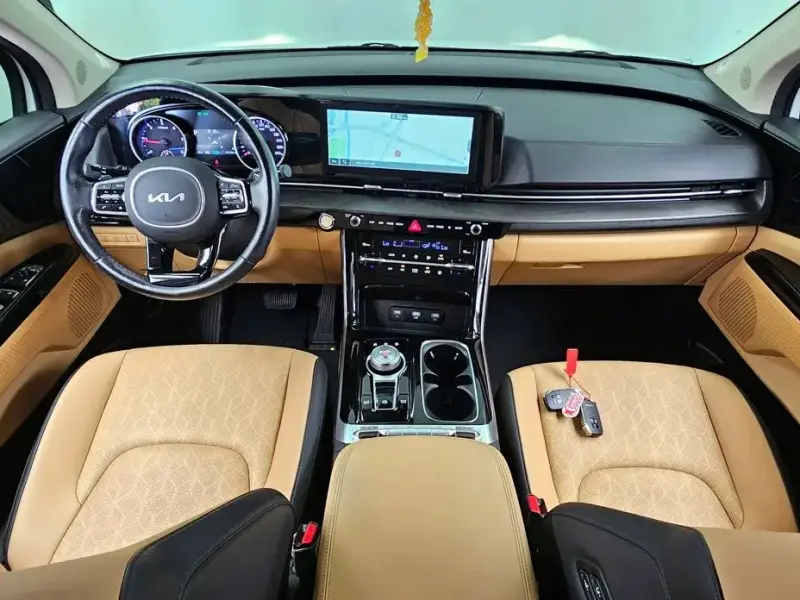 2022 Kia Carnival с пробегом 61 332 км