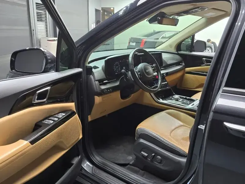 2022 Kia Carnival с пробегом 153 605 км