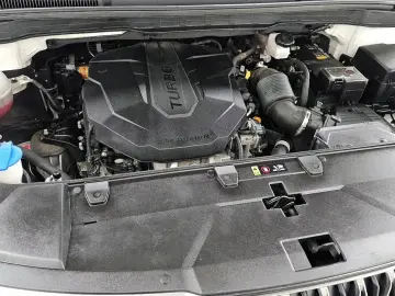 2022 Kia Carnival с пробегом 120 535 км